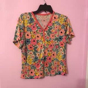 Little Sleepies pink floral secret garden short sleeve top size small